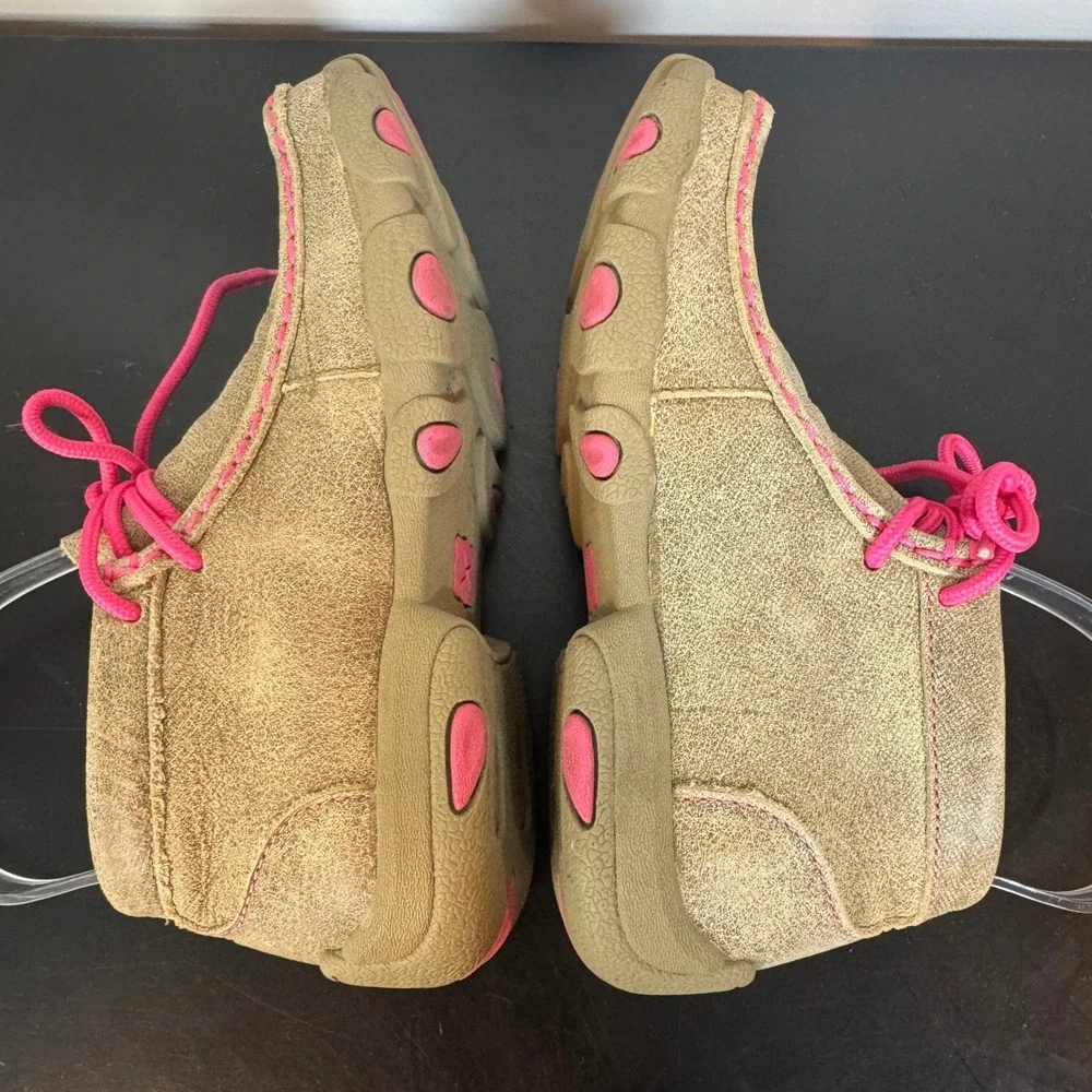 Twisted X Driving Mocs Pink Ribbon Breast Cancer Awareness Leather Shoe Kid 12.5